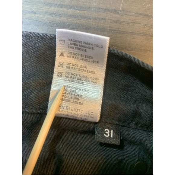 COPY - New John Elliott Jeans Men 31x33 Slim Fit Black 3-D selvedge Denim Made … - Picture 9 of 16